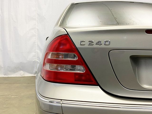 2003 Mercedes-Benz C-Class C240 4dr Sedan 2.6L AWD - 22991823 - 4