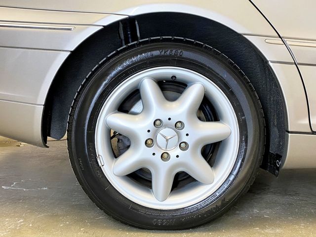 2003 Mercedes-Benz C-Class C240 4dr Sedan 2.6L AWD - 22991823 - 57