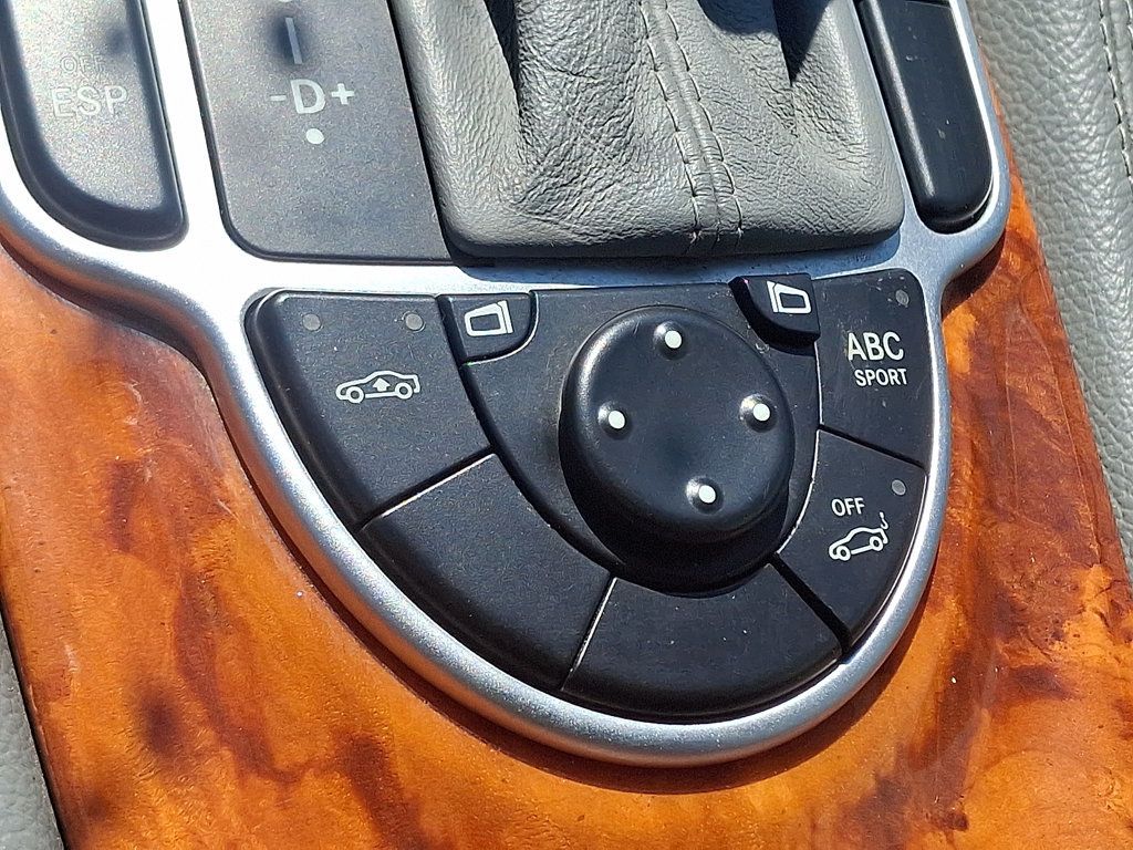 2003 Mercedes Benz SL 500 photo 18