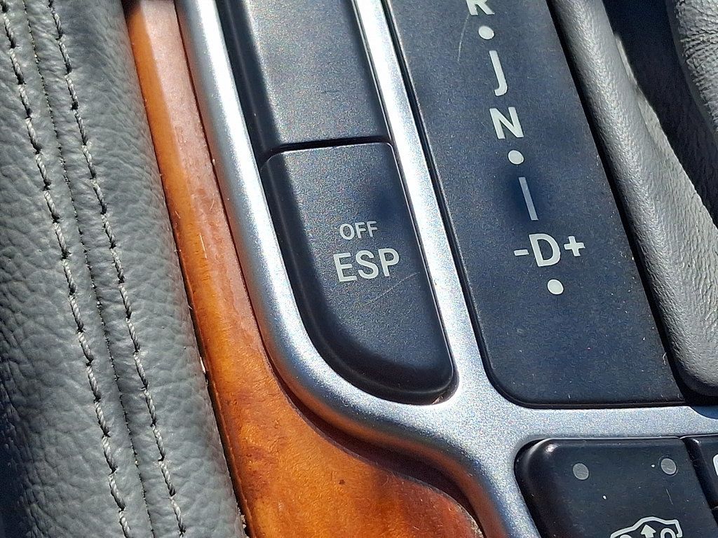 2003 Mercedes Benz SL 500 photo 19