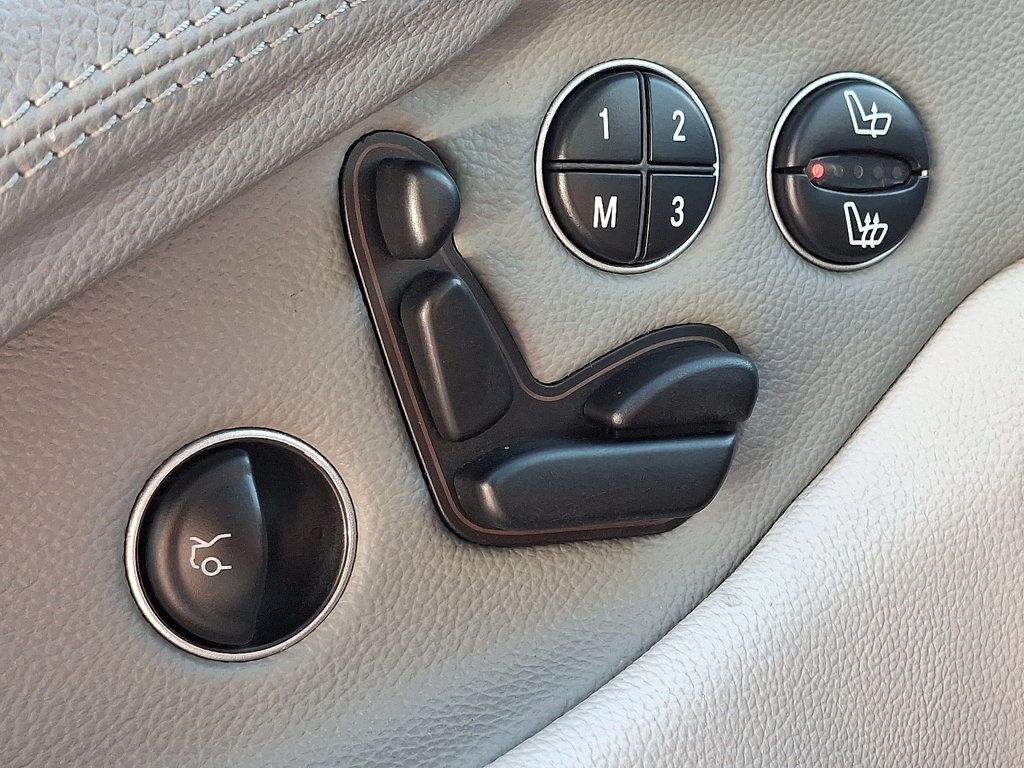 2003 Mercedes Benz SL 500 photo 21