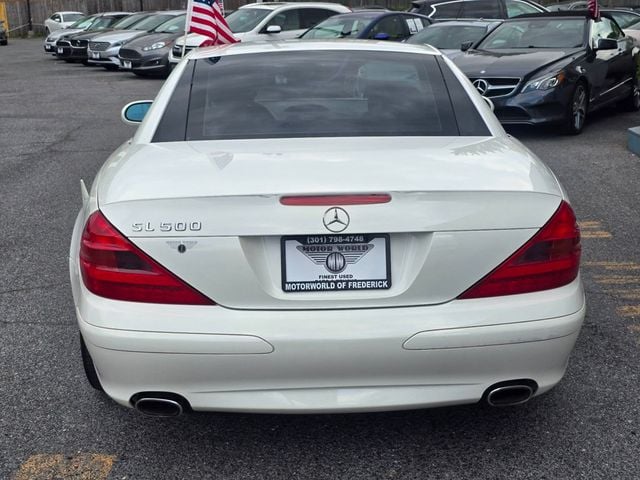 2003 Mercedes-Benz SL SL500's photo