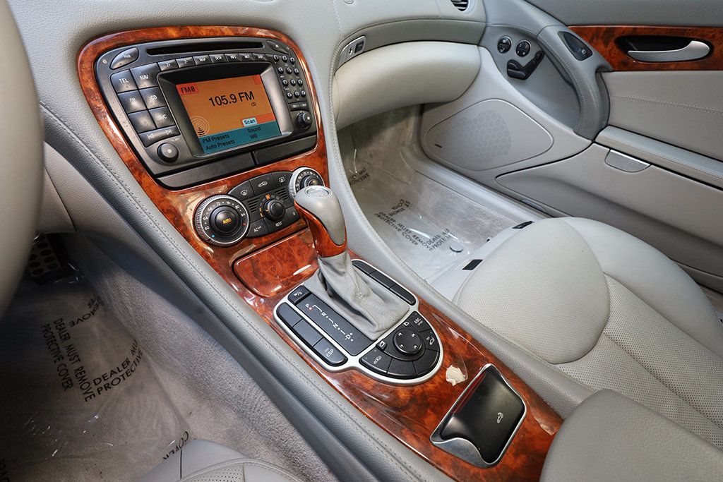 2003 Mercedes Benz SL 500 photo 9