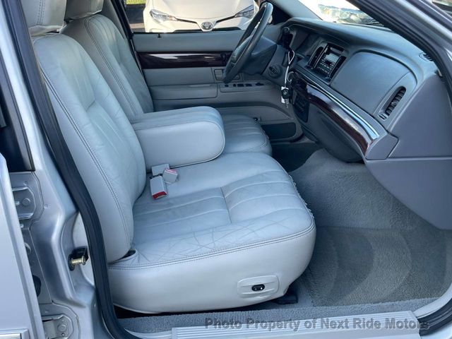 2003 Mercury Grand Marquis 2003 MERCURY GRAND MARQUIS V8 LS PREMIUM SERVICED 615-730-9991 - 23048334 - 9