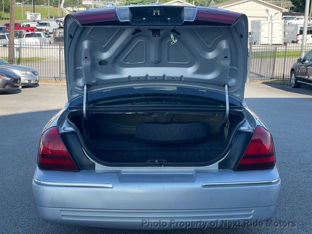 2003 Mercury Grand Marquis 2003 MERCURY GRAND MARQUIS V8 LS PREMIUM SERVICED 615-730-9991 - 23048334 - 23