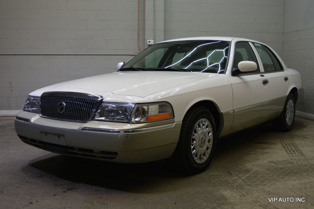 2003 Mercury Grand Marquis GS Sedan 4D - 23049754 - 1