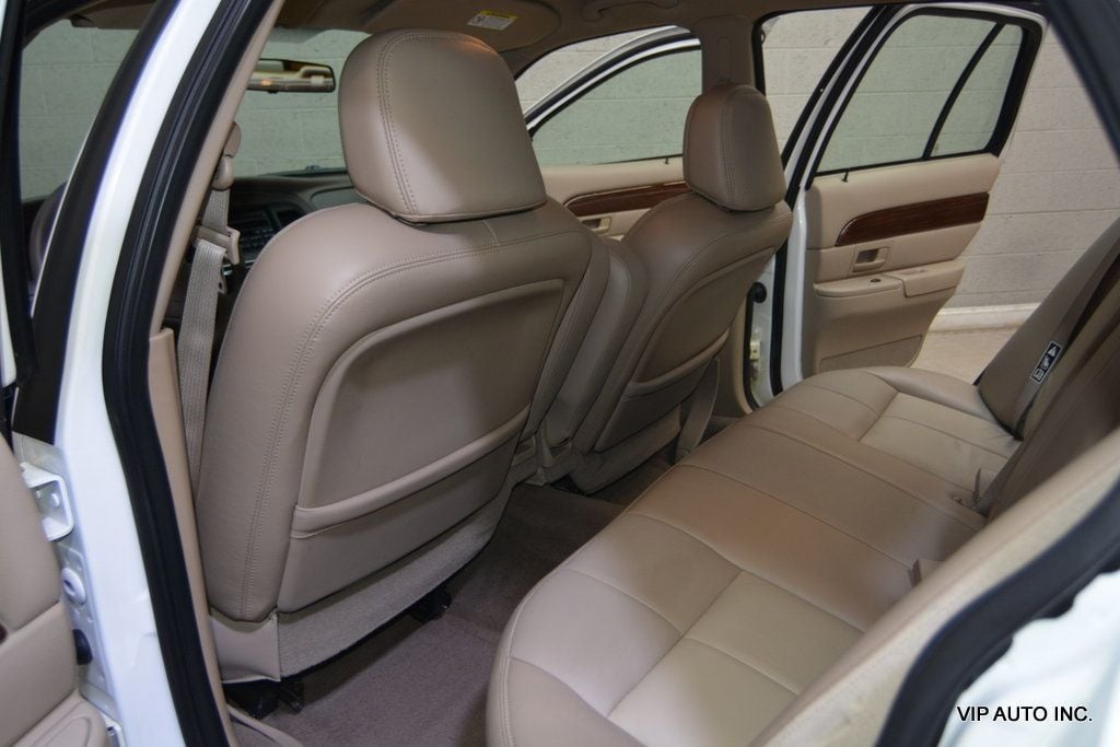 2003 Mercury Grand Marquis GS Sedan 4D - 23049754 - 22
