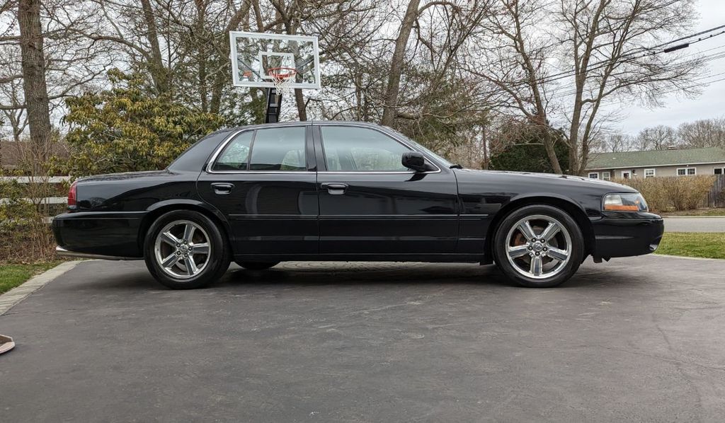 used-2003-mercury-marauder-4drsedan-8031-21874282-3-1024.jpg