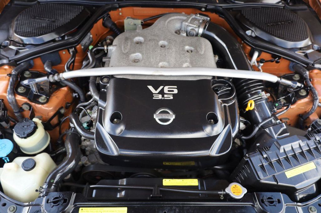 Nissan 350Z photo 14