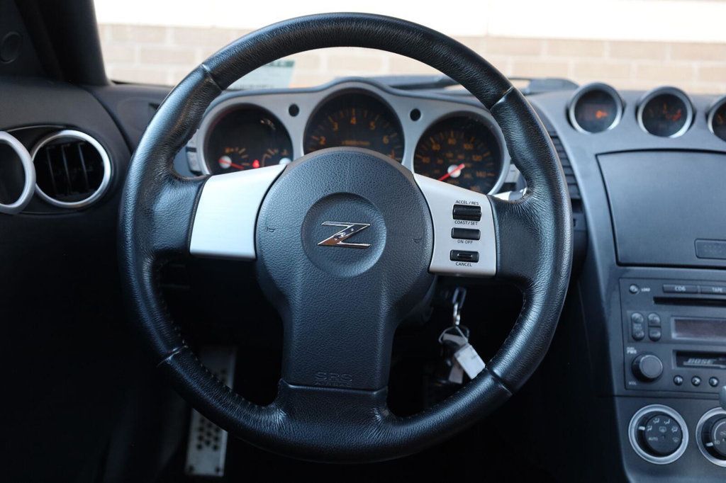 Nissan 350Z photo 27