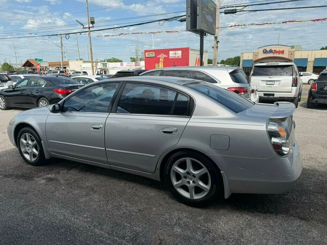 2003 Nissan Altima 4dr Sedan SE Automatic - 23020501 - 3