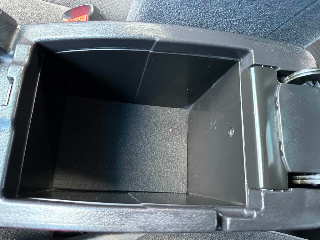 2003 Nissan Maxima 4dr Sedan SE Automatic - 22927351 - 35