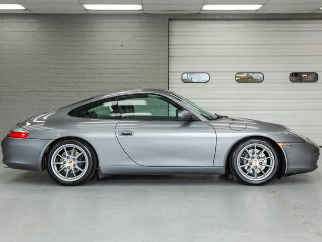 2003 Porsche 911 Carrera 2dr Carrera Coupe 6-Speed Manual - 23017434 - 2
