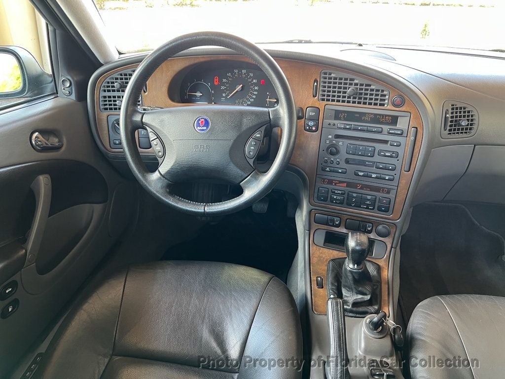 2003 Saab 9-5 photo 11