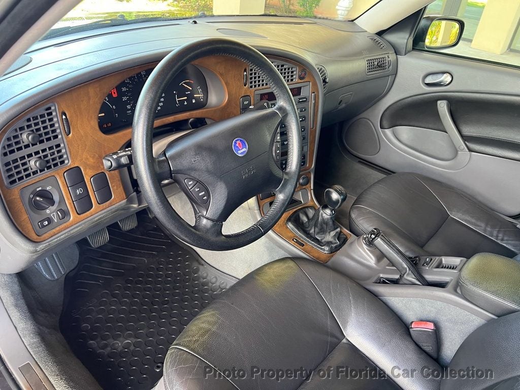 2003 Saab 9-5 photo 30