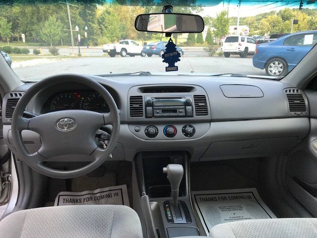 2003 Toyota Camry 4dr Sedan LE Automatic - 18163463 - 13