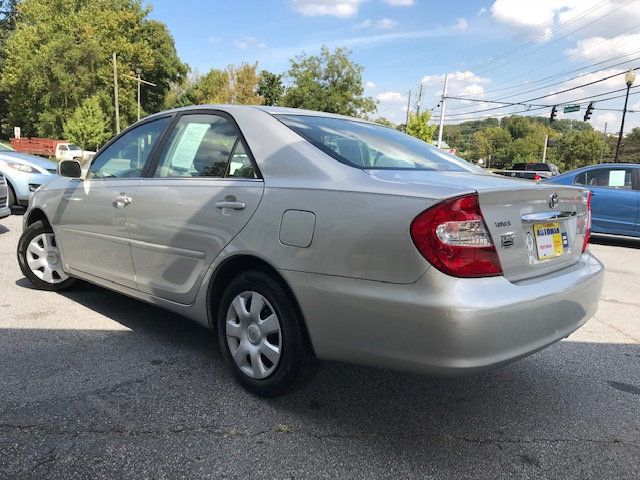 2003 Toyota Camry 4dr Sedan LE Automatic - 18163463 - 4