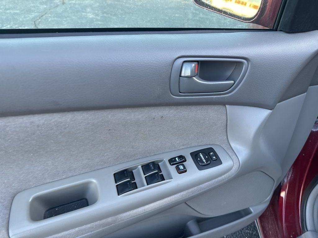 2003 Toyota Camry 4dr Sedan LE Automatic - 23002561 - 7