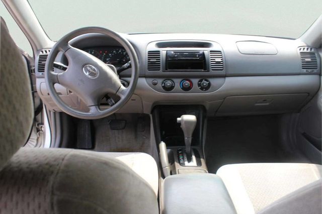2003 Toyota Camry 4dr Sedan LE Automatic - 23011265 - 6