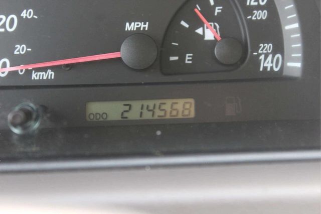 2003 Toyota Camry 4dr Sedan LE Automatic - 23011265 - 7