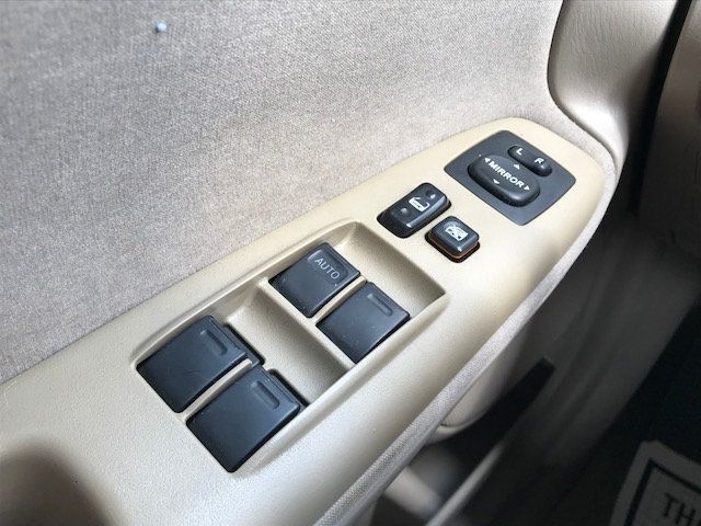 2003 Toyota Camry 4dr Sedan LE Manual - 18024515 - 7