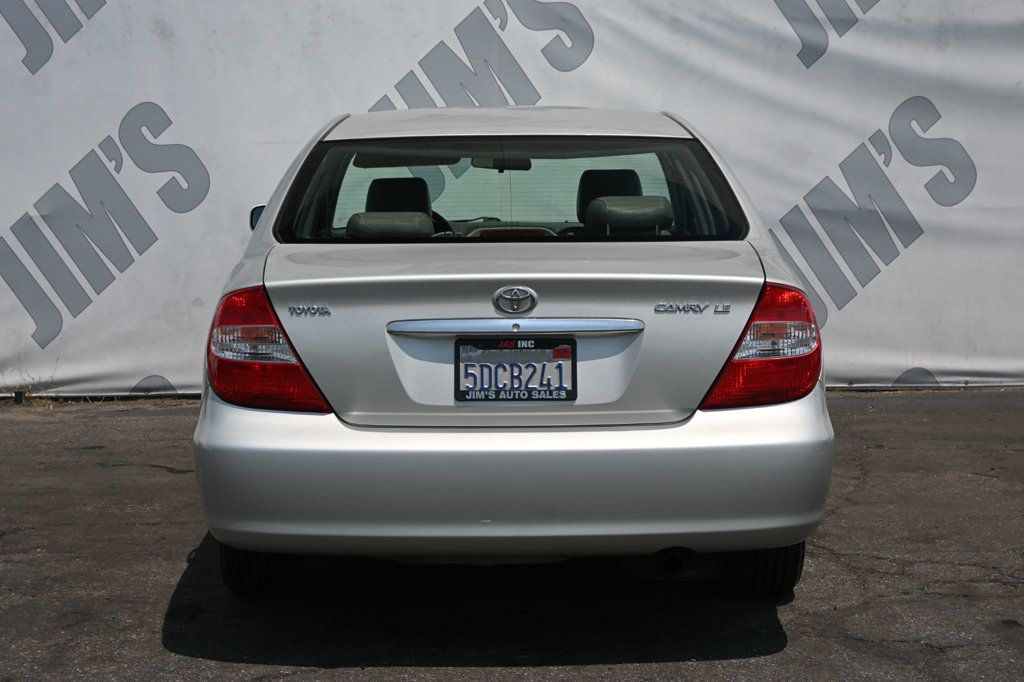 2003 Toyota Camry SE photo 3