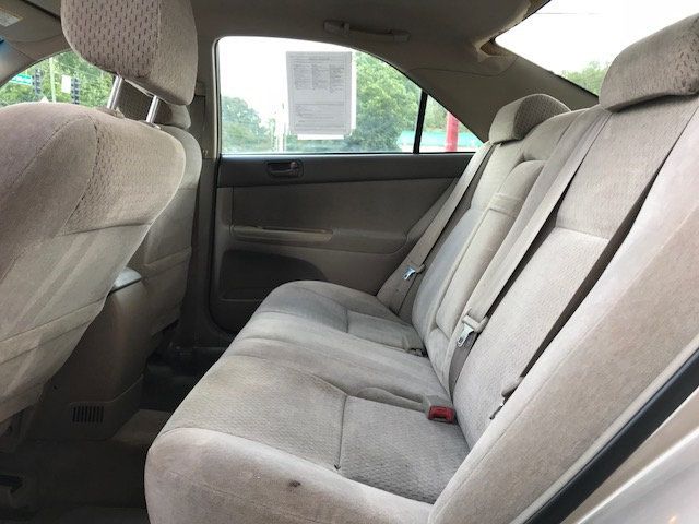 2003 Toyota Camry 4dr Sedan SE Automatic - 17971342 - 12