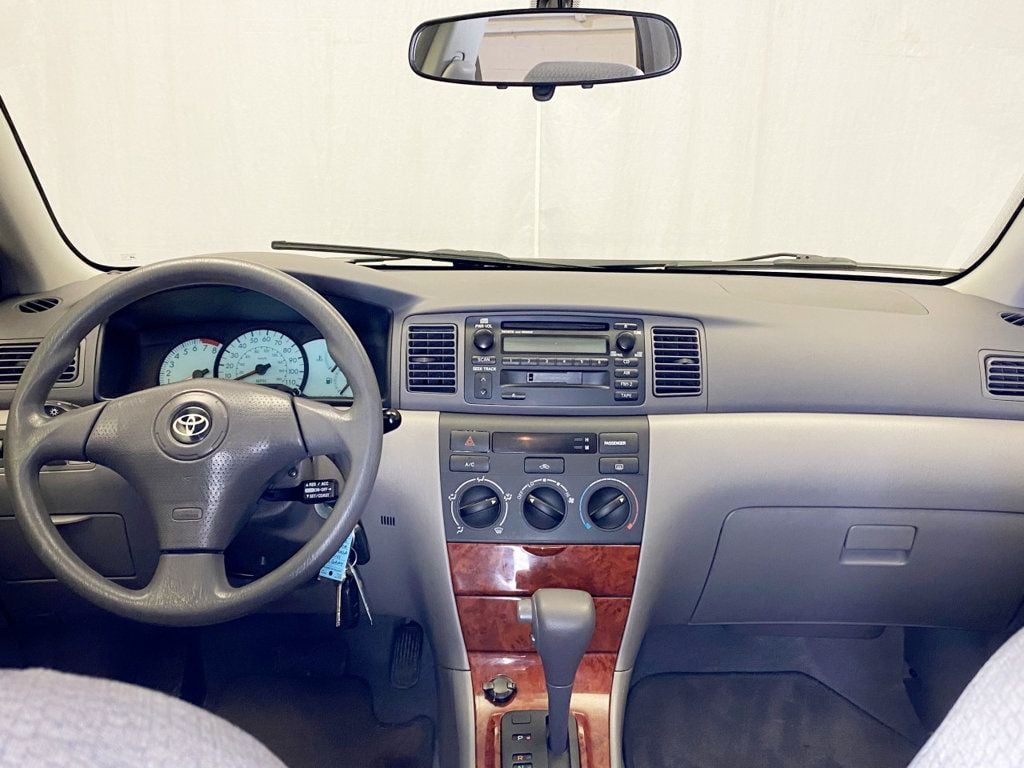 2003 Toyota Corolla  - 22680551 - 32