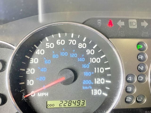 2003 Toyota Land Cruiser 4dr 4WD - 23024491 - 22