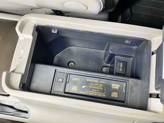 2003 Toyota Land Cruiser 4dr 4WD - 23024491 - 25