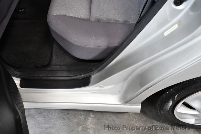 2003 Toyota Matrix 5dr Wagon XR Automatic - 22397356 - 9