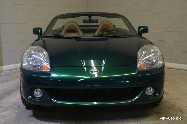 2003 Toyota MR2 Spyder 2dr Convertible Manual SEQ - 22930969 - 10