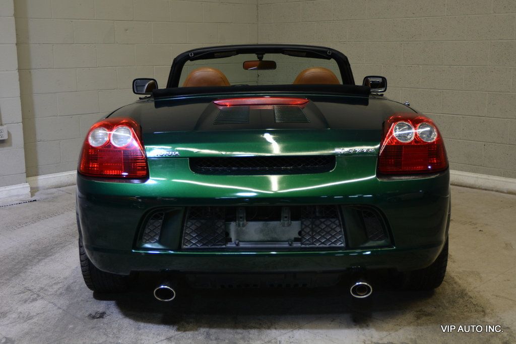 2003 Toyota MR2 Spyder 2dr Convertible Manual SEQ - 22930969 - 11