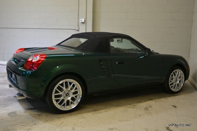 2003 Toyota MR2 Spyder 2dr Convertible Manual SEQ - 22930969 - 21