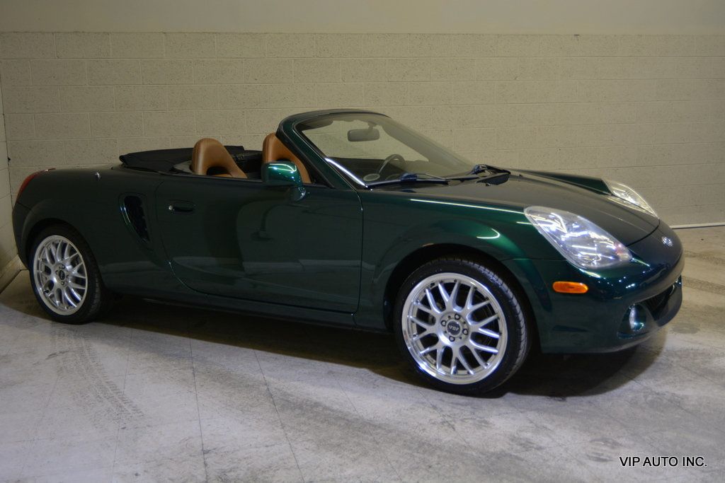 2003 Toyota MR2 Spyder 2dr Convertible Manual SEQ - 22930969 - 2