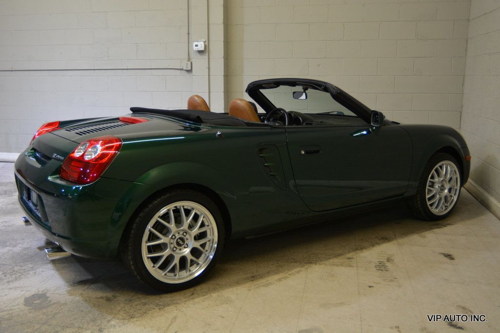 2003 Toyota MR2 Spyder 2dr Convertible Manual SEQ - 22930969 - 23