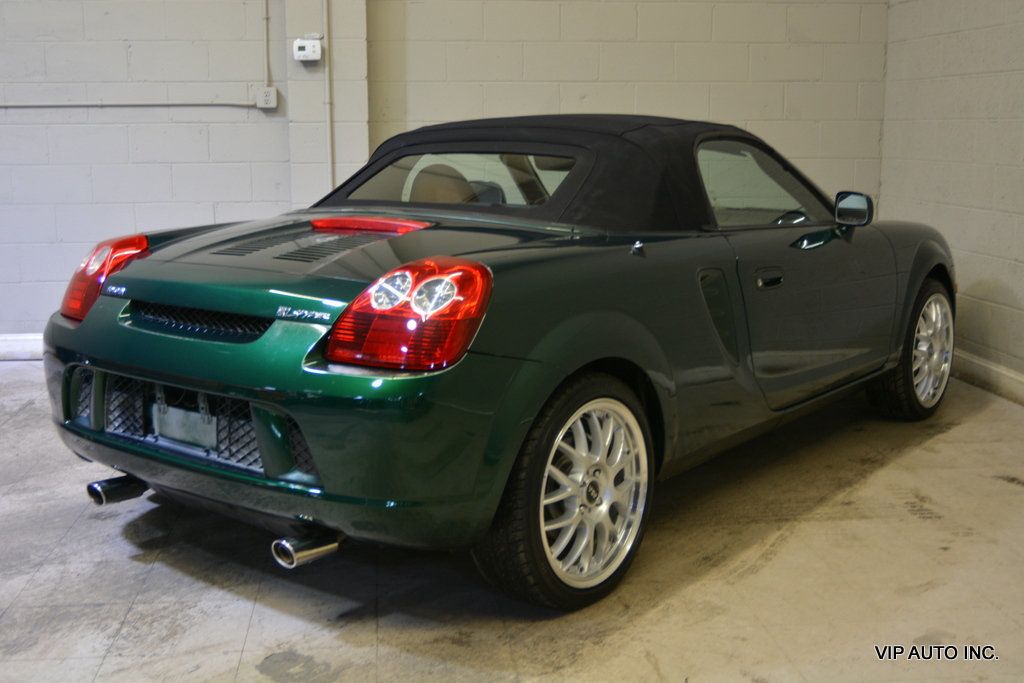2003 Toyota MR2 Spyder 2dr Convertible Manual SEQ - 22930969 - 5