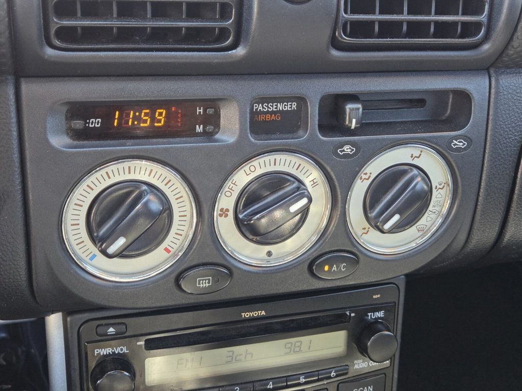 2003 Toyota MR2 Spyder 2DR CONV MT - 22912412 - 15