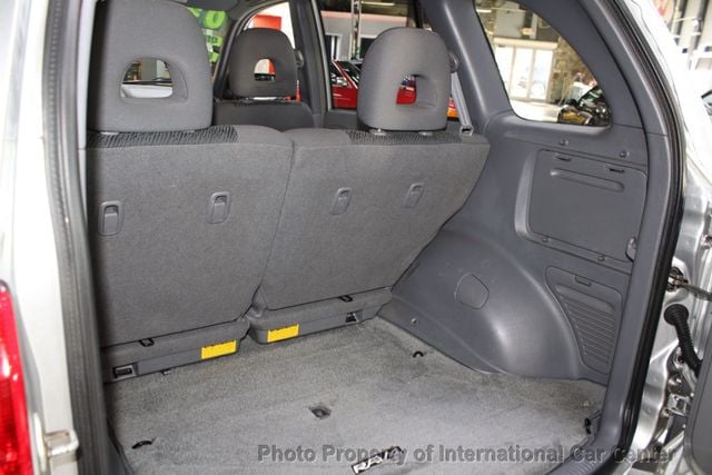 2003 Toyota RAV4 Base photo 28