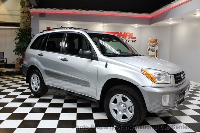 2003 Toyota RAV4 Base photo 4