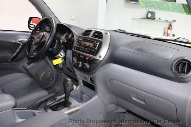 2003 Toyota RAV4 Base photo 35