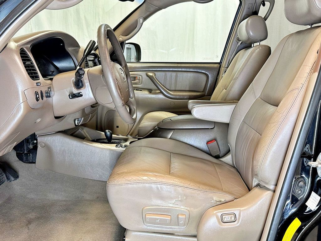 2003 Toyota Sequoia 4dr Limited 4WD - 23035369 - 17