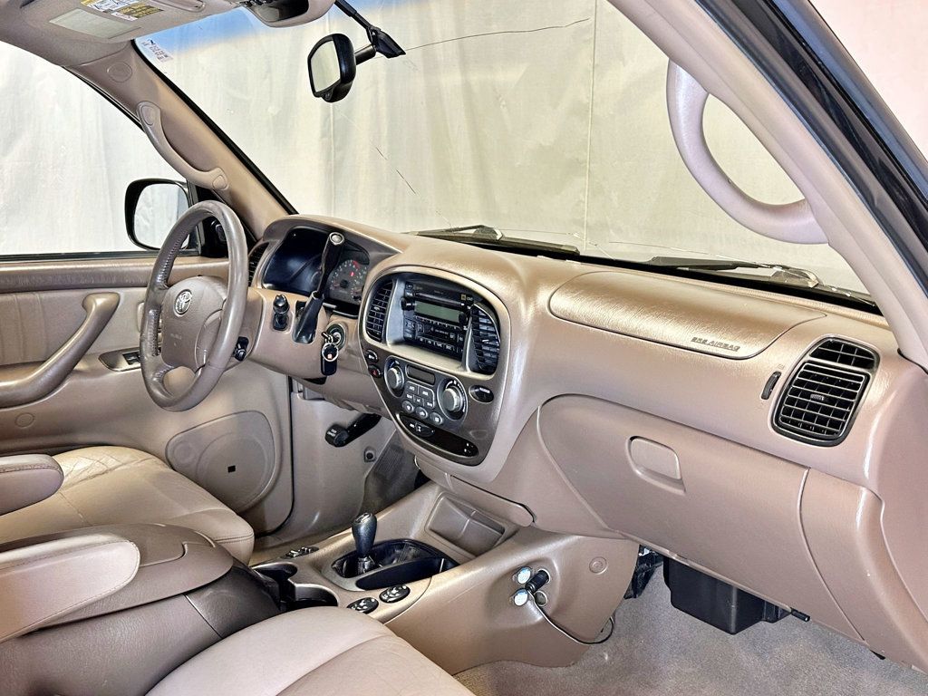 2003 Toyota Sequoia 4dr Limited 4WD - 23035369 - 22