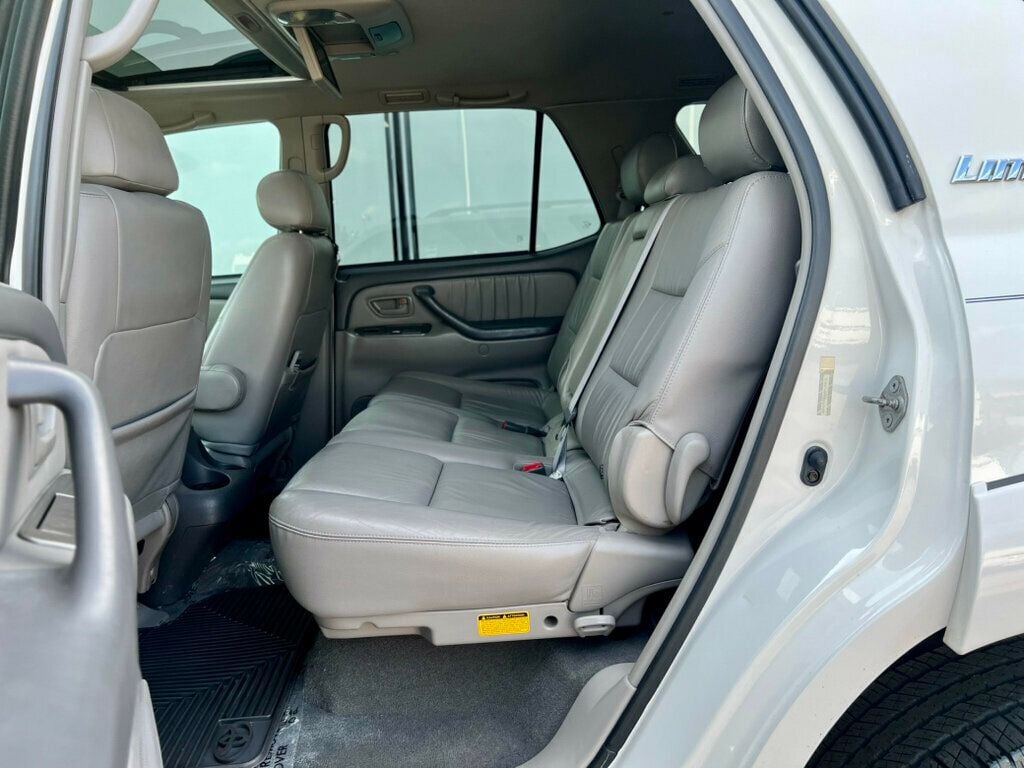 2003 Toyota Sequoia 4dr Limited 4WD - 22893844 - 14