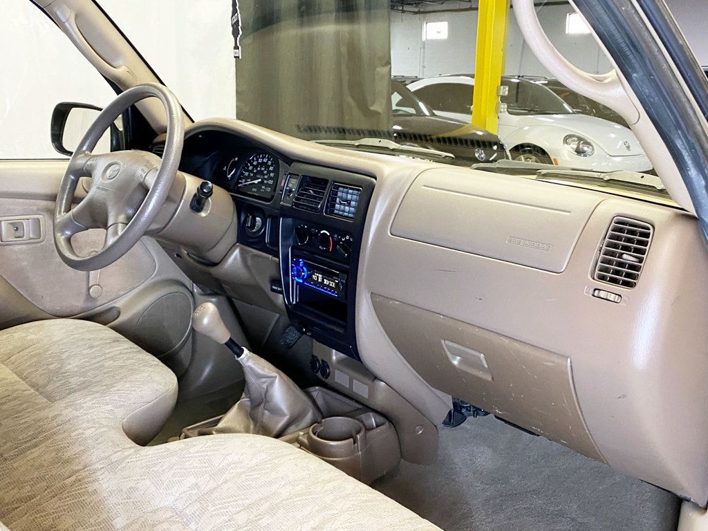 2003 Toyota Tacoma  - 22964040 - 19