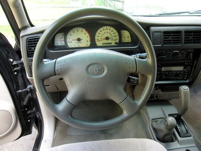 2003 Toyota Tacoma DoubleCab V6 Automatic 4WD - 22909170 - 21