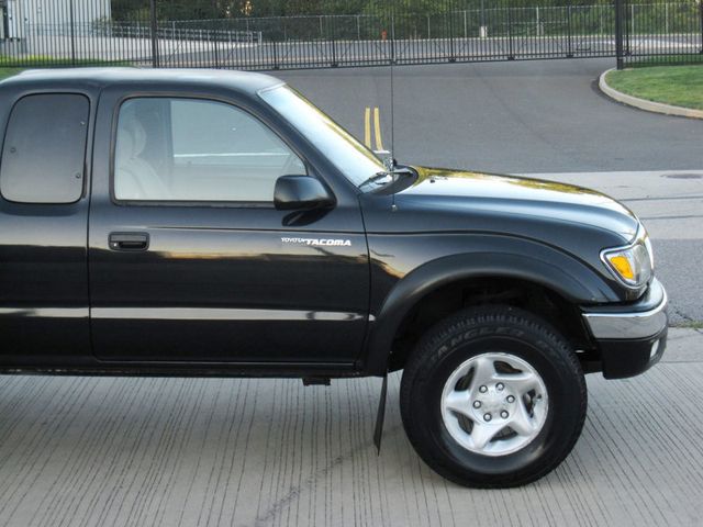 2003 Toyota Tacoma XtraCab Manual 4WD - 23079354 - 9