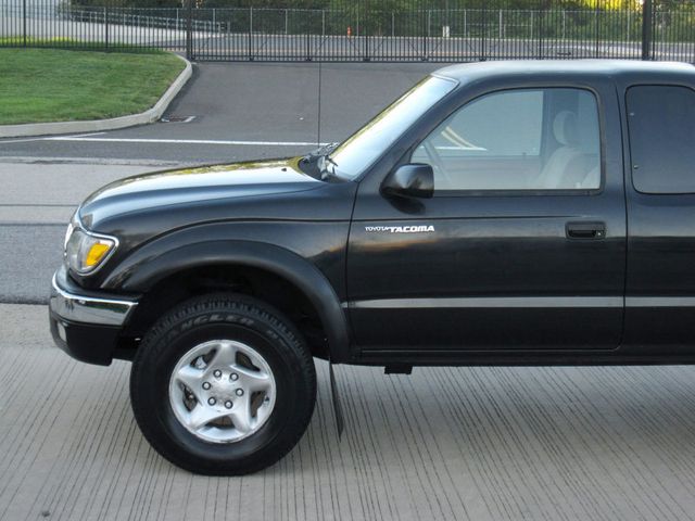 2003 Toyota Tacoma XtraCab Manual 4WD - 23079354 - 6