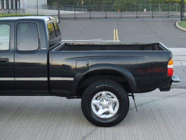 2003 Toyota Tacoma XtraCab Manual 4WD - 23079354 - 7