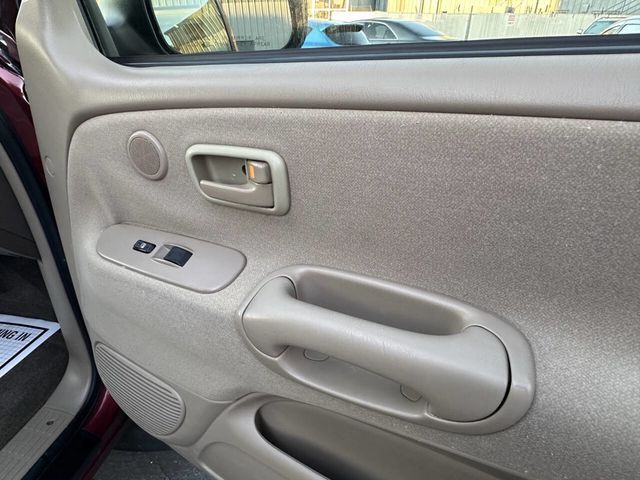 2003 Toyota Tundra SR5 4dr Access Cab 4WD Stepside SB - 23058645 - 9